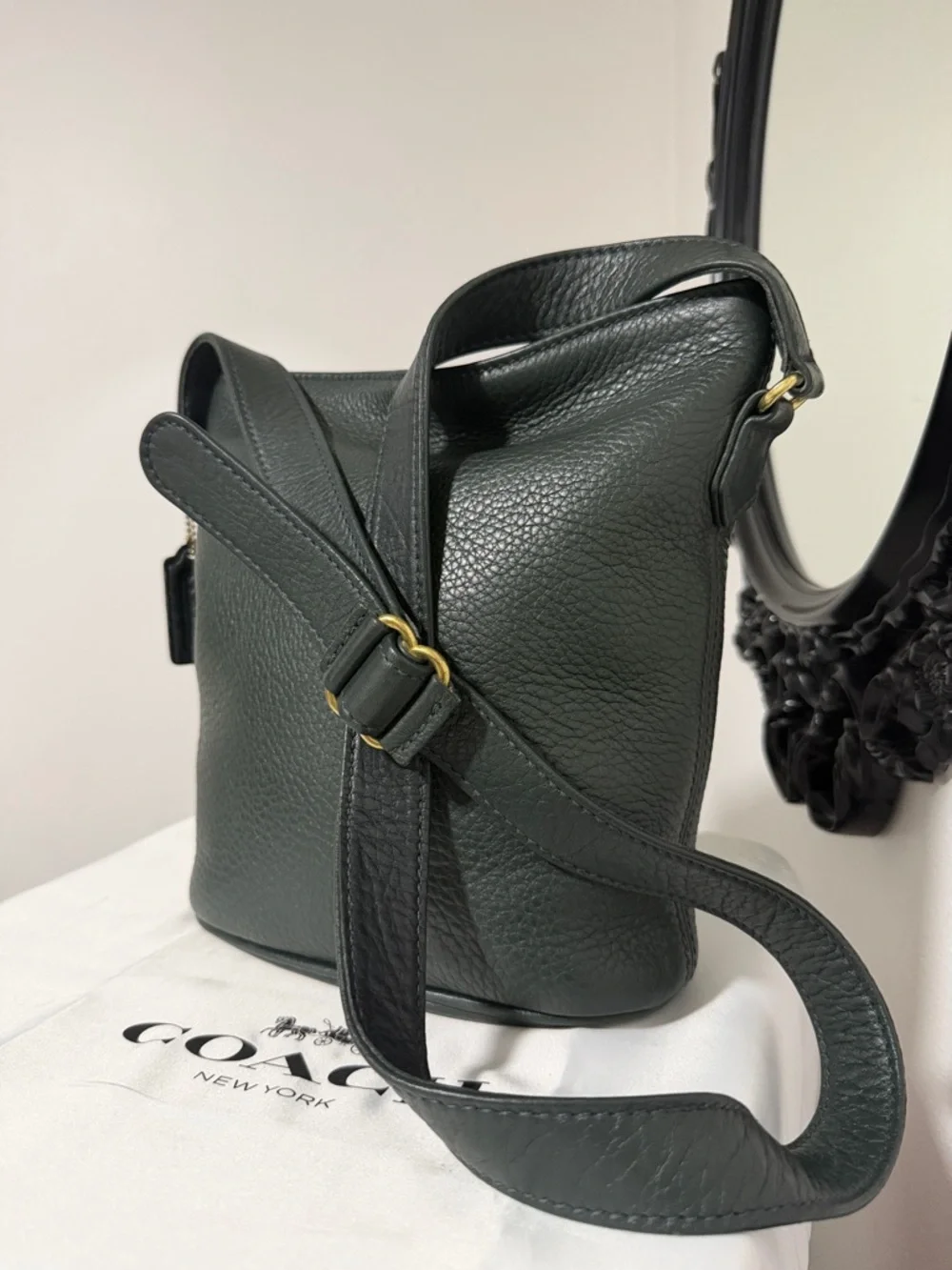 Coach Vintage 4907 Pebbled Green Leather bag 🎀🎀🎀 - Picture 4 of 15